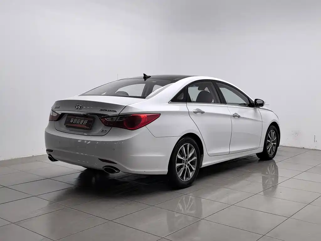 Hyundai Sonata — миниатюра 2