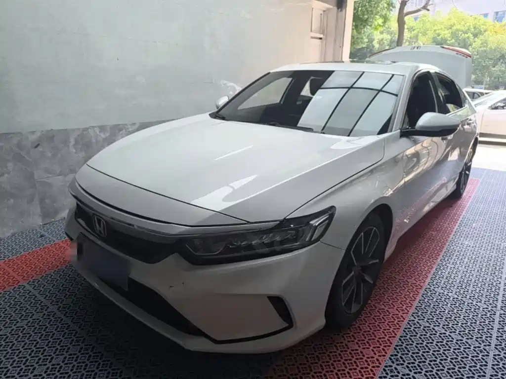 Honda Inspire — миниатюра 2