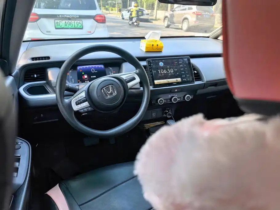 Honda Fit — миниатюра 12