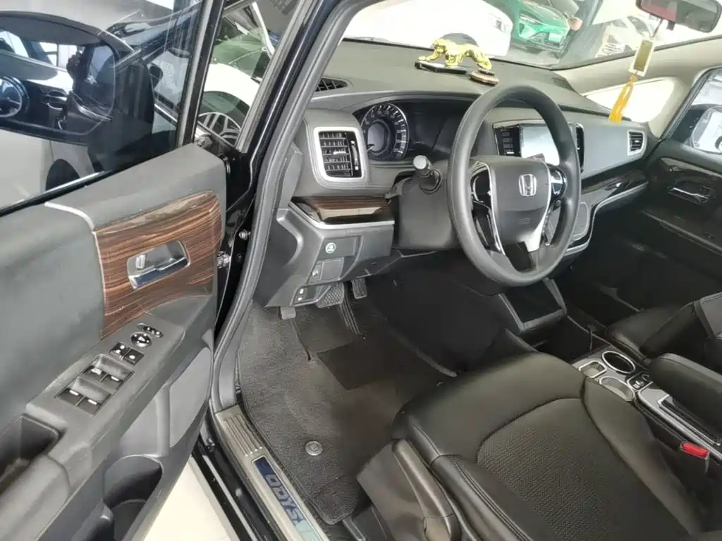 Honda Odyssey — миниатюра 16