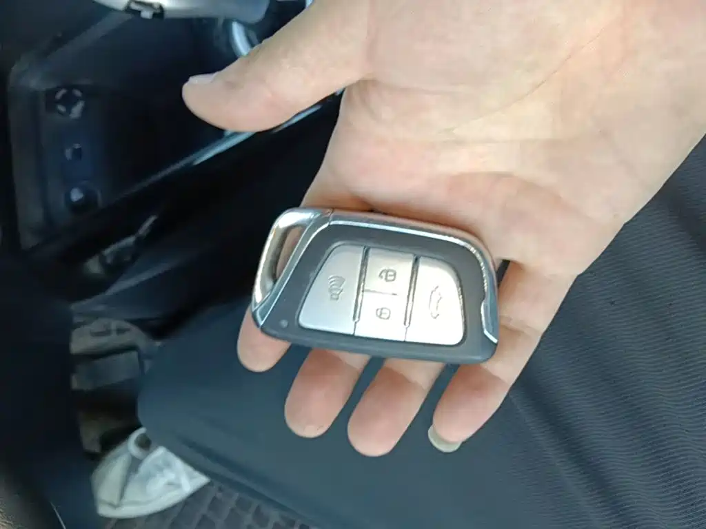 JAC JAC iEVS4 — миниатюра 9