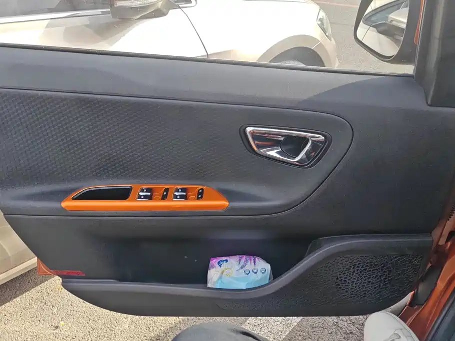 Geely Vision X1 — миниатюра 7