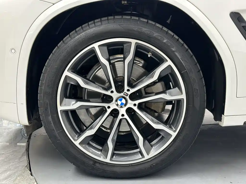 BMW X3 — миниатюра 23