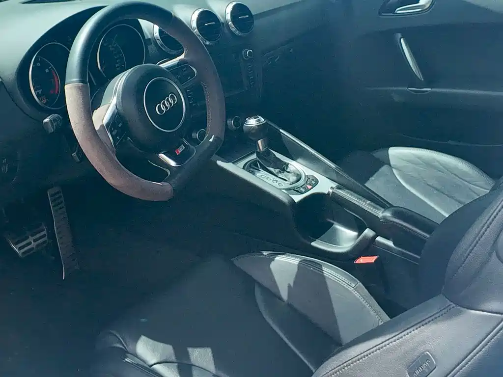 Audi TT TT Coupe 2.0TFSI quattro, фото 29