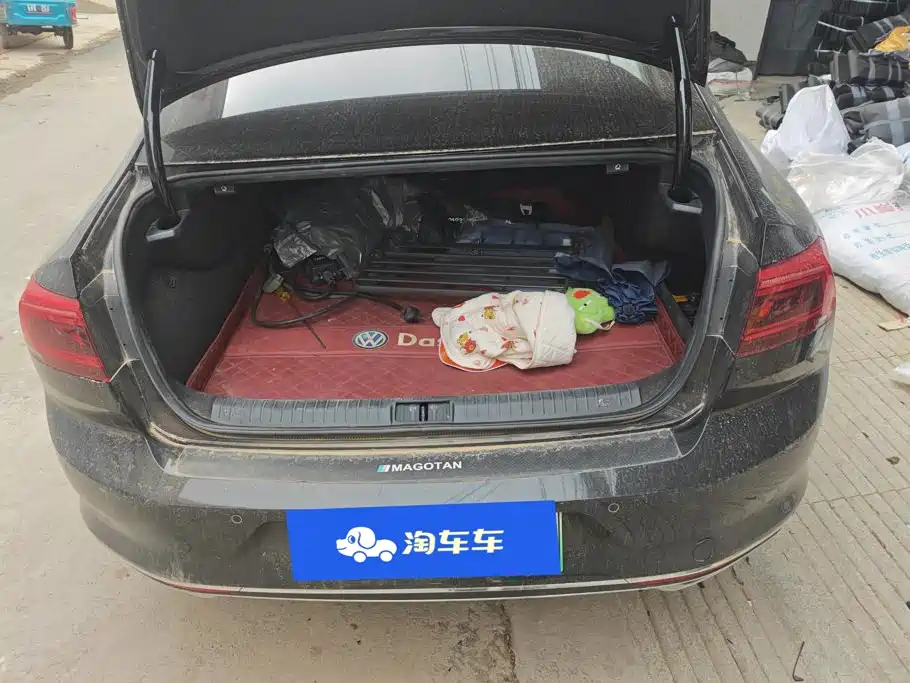 Volkswagen Magotan PHEV — миниатюра 4