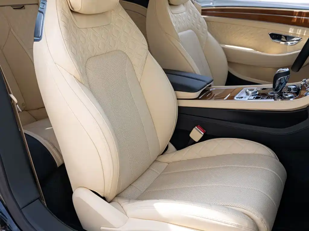 Bentley Continental — миниатюра 17