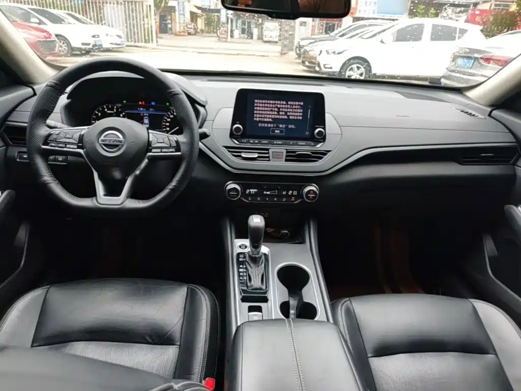 Nissan Teana — миниатюра 10