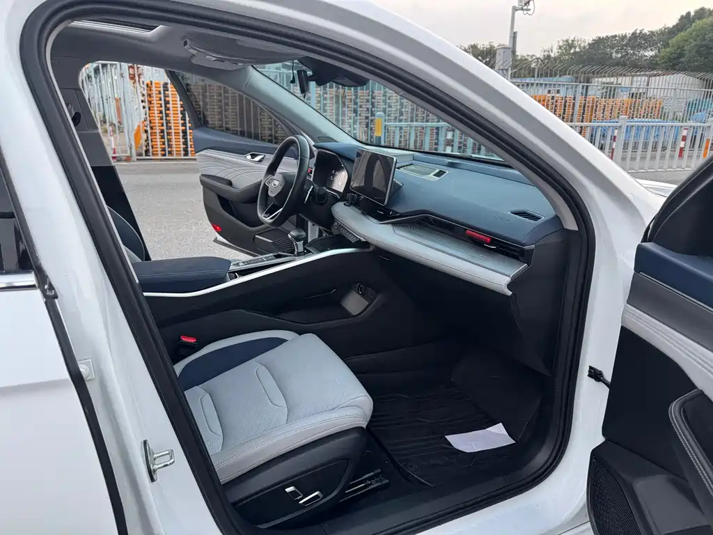 Geely Xingrui — миниатюра 10