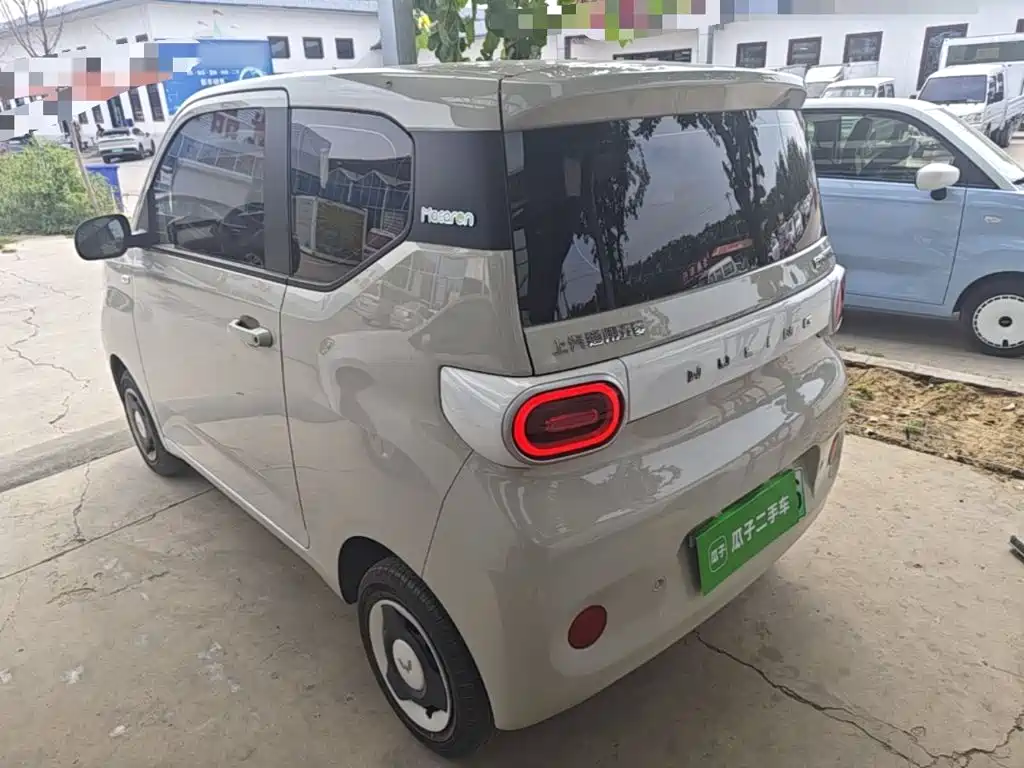Wuling MINIEV — миниатюра 5