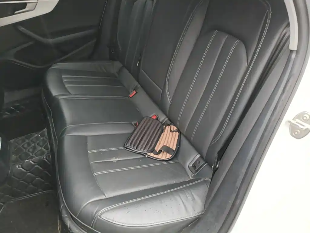 Audi A4L — миниатюра 17