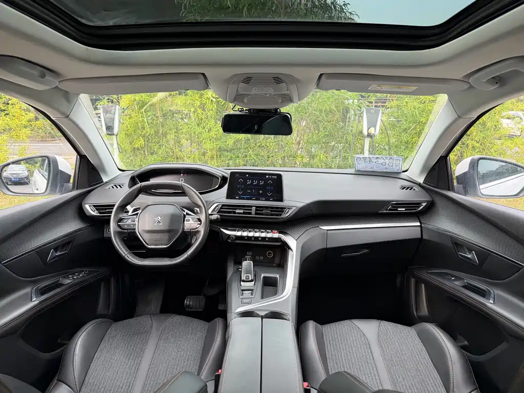 Peugeot 5008 — миниатюра 6