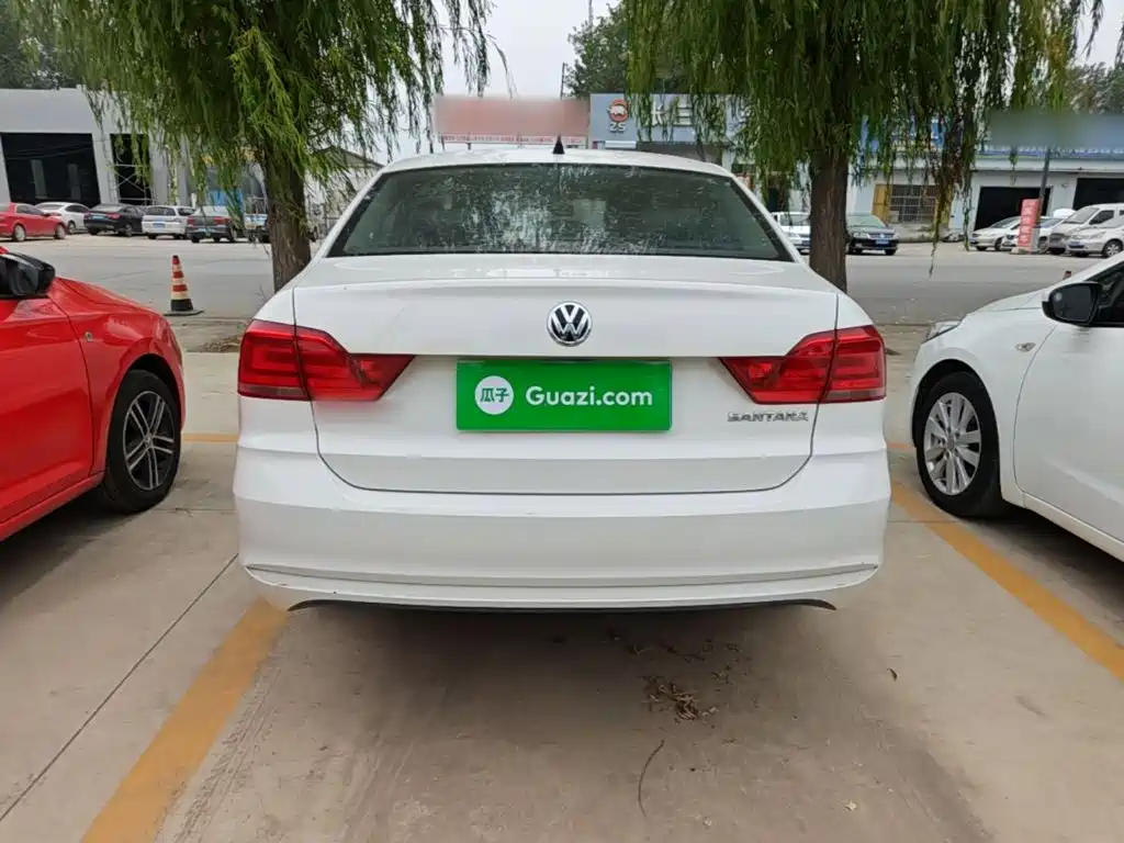 Volkswagen Santana — миниатюра 6