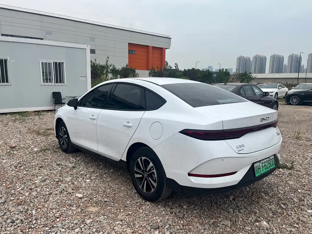 BYD Qin PLUS — миниатюра 3