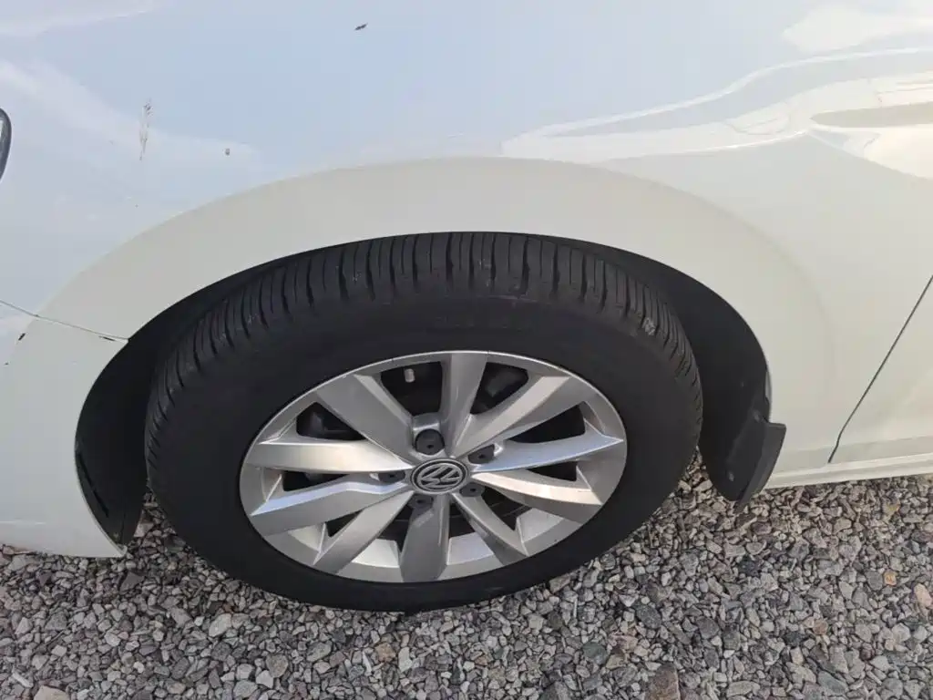 Volkswagen Bora — миниатюра 23