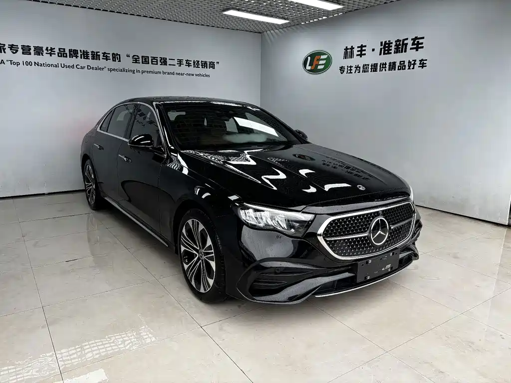 Mercedes-Benz E-Class — миниатюра 3