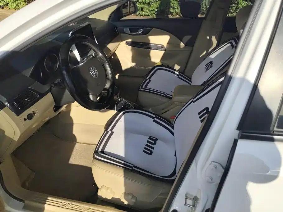 Buick Excelle — миниатюра 9