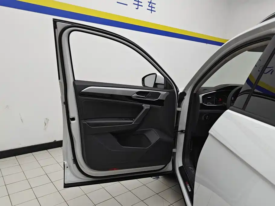 Volkswagen Tayron 330TSI 2WD Luxury Type China V, фото 7