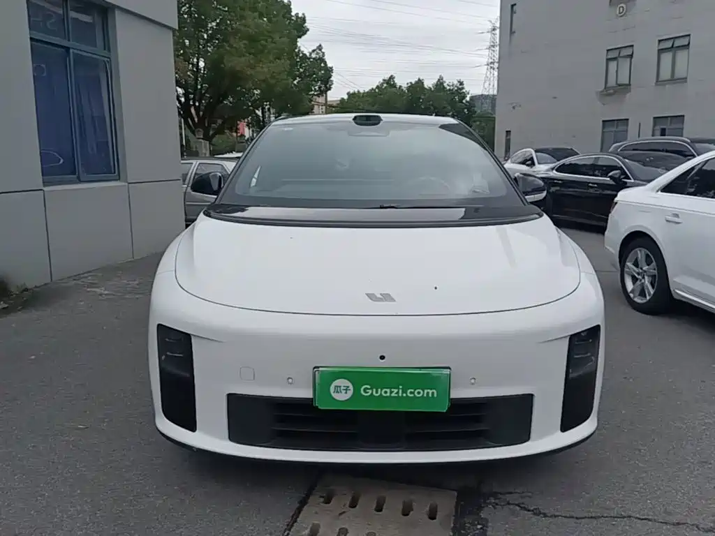 Li Auto Li i6 — миниатюра 3