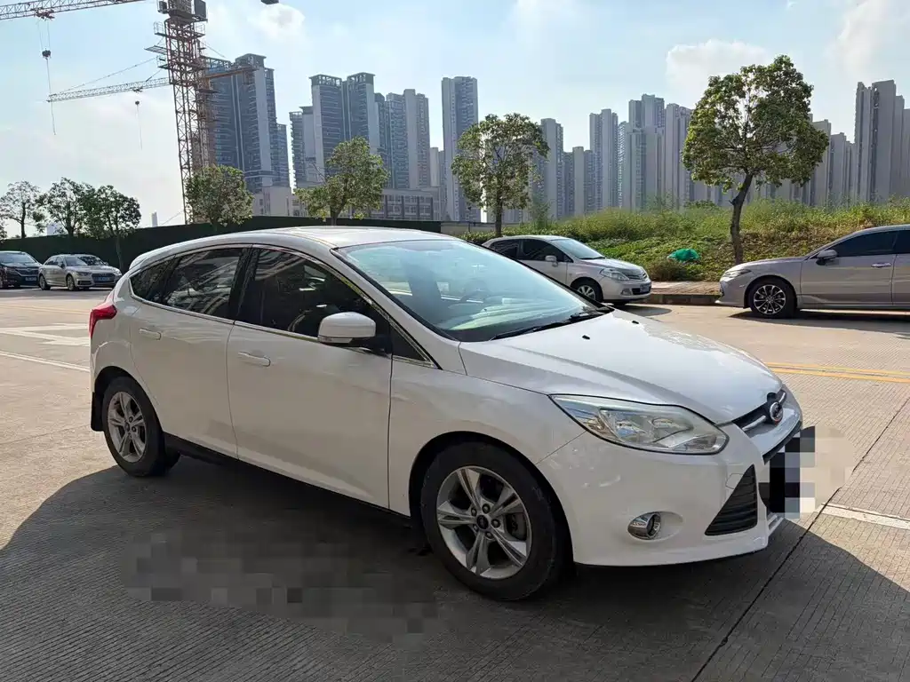 Ford Focus — миниатюра 3