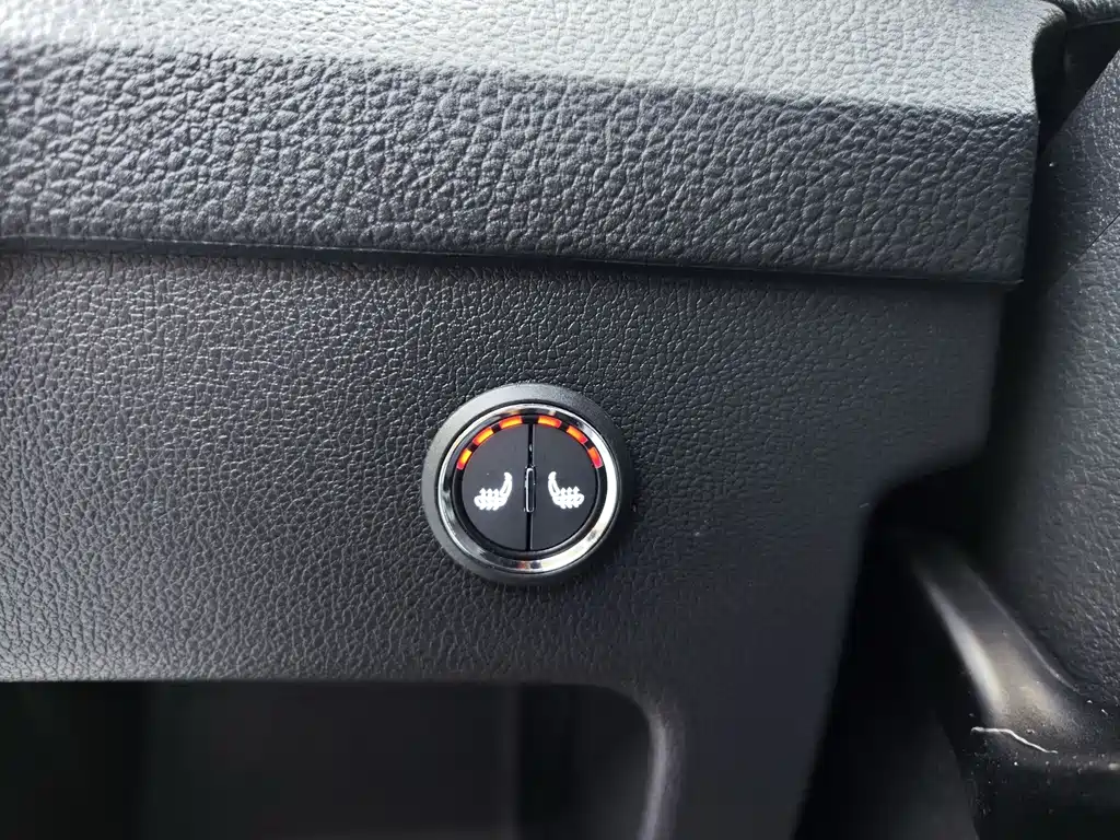 Skoda Rapid — миниатюра 12