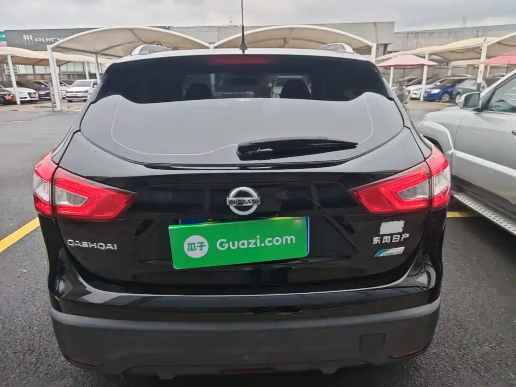 Nissan Qashqai — миниатюра 6