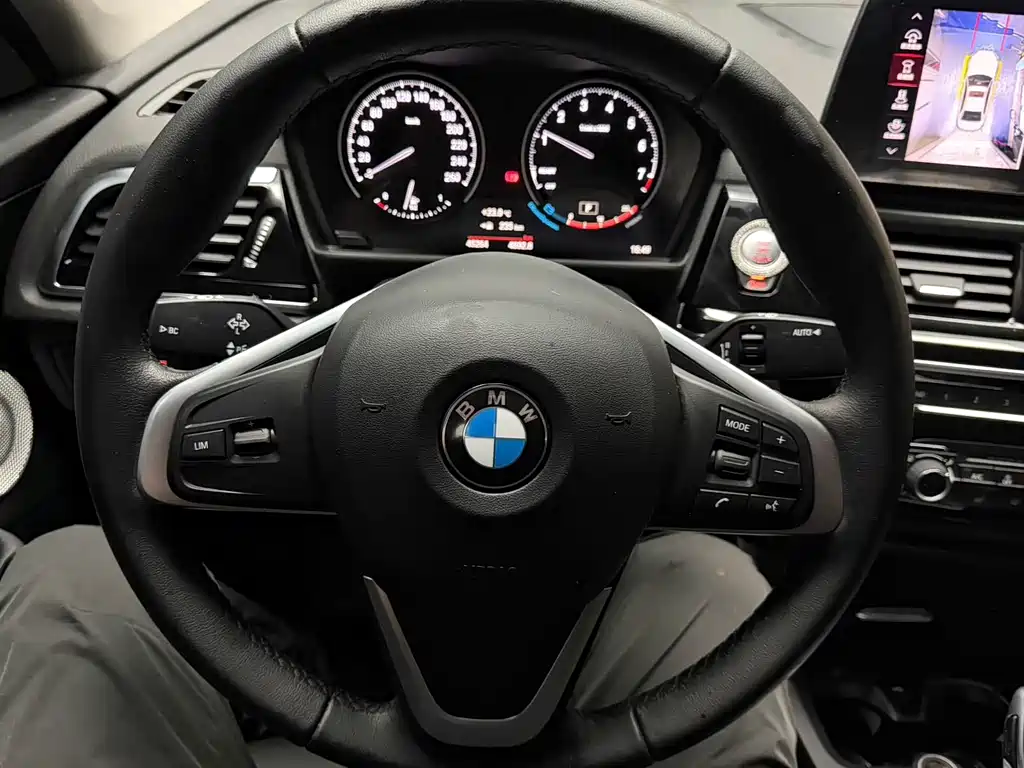 BMW 1 Series — миниатюра 12