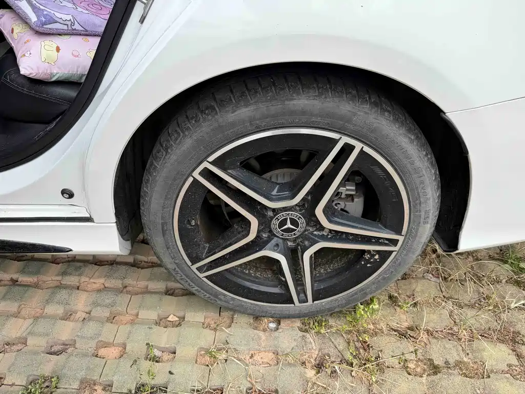 Mercedes-Benz C-Class — миниатюра 4