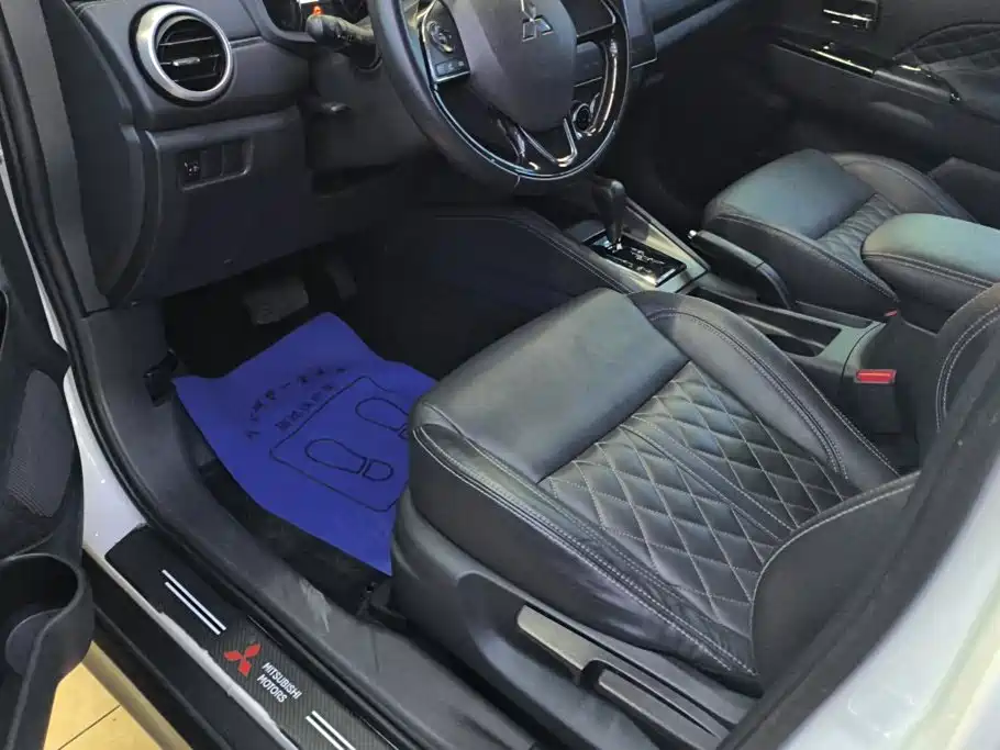 Mitsubishi ASX — миниатюра 9