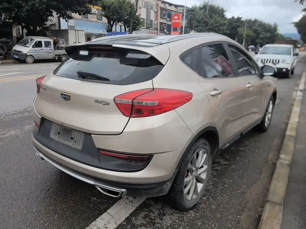 Geely Emgrand GS — миниатюра 7