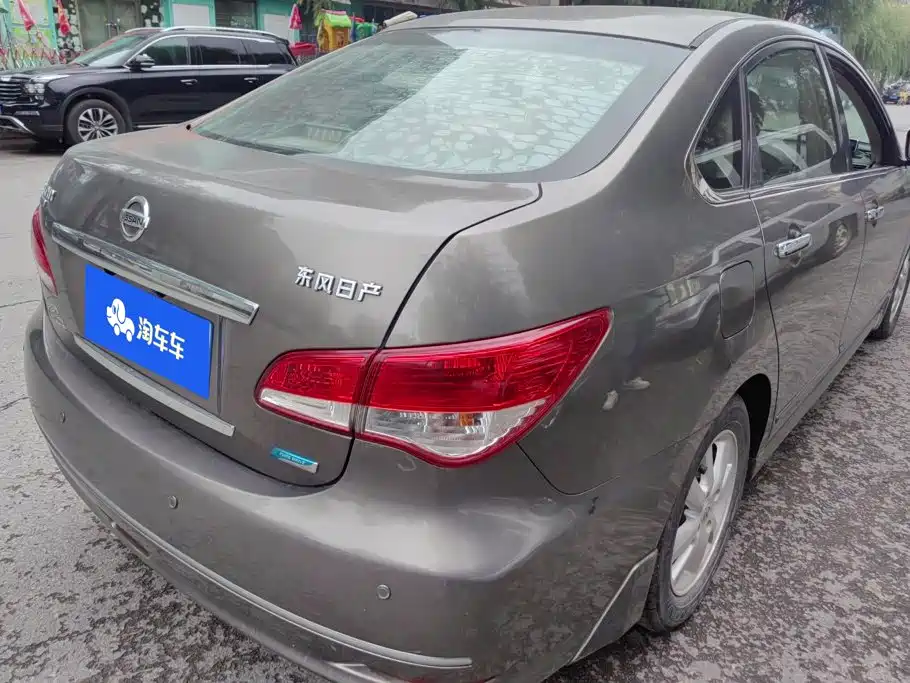 Nissan Sylphy — миниатюра 3