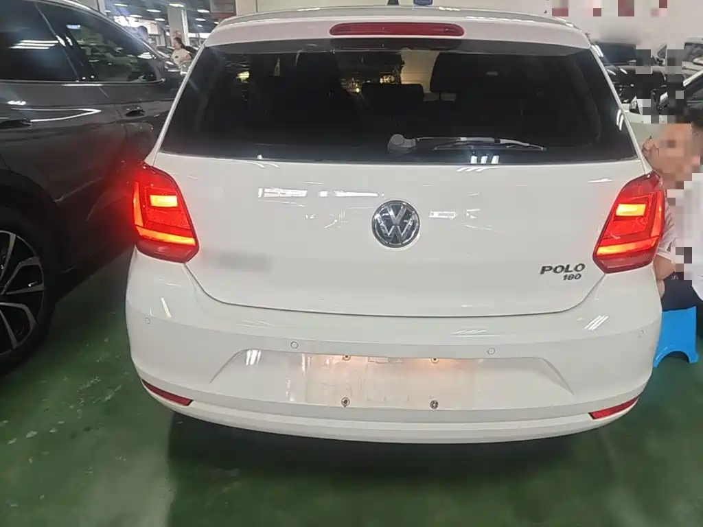 Volkswagen Polo — миниатюра 6