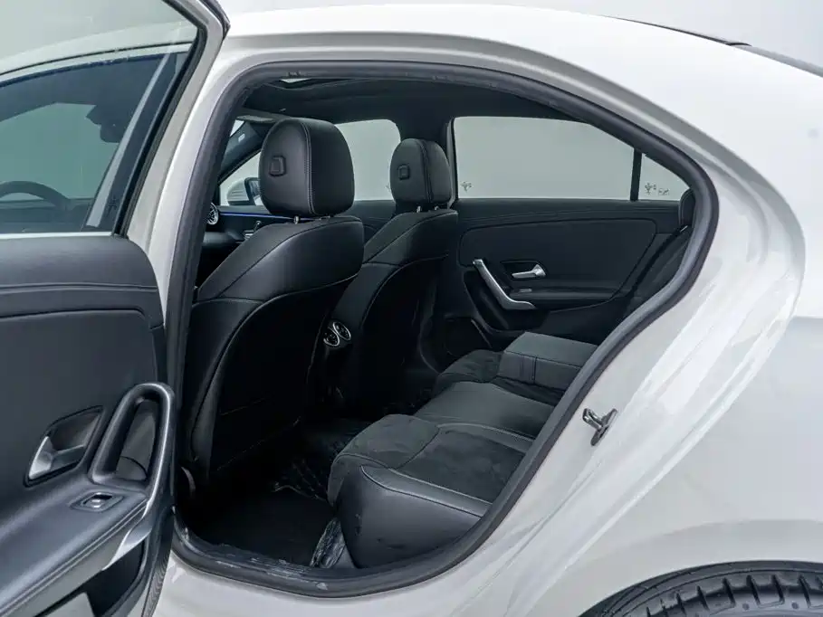 Mercedes-Benz A-Class A 200 L Sport Sedan Fashion Type, фото 10