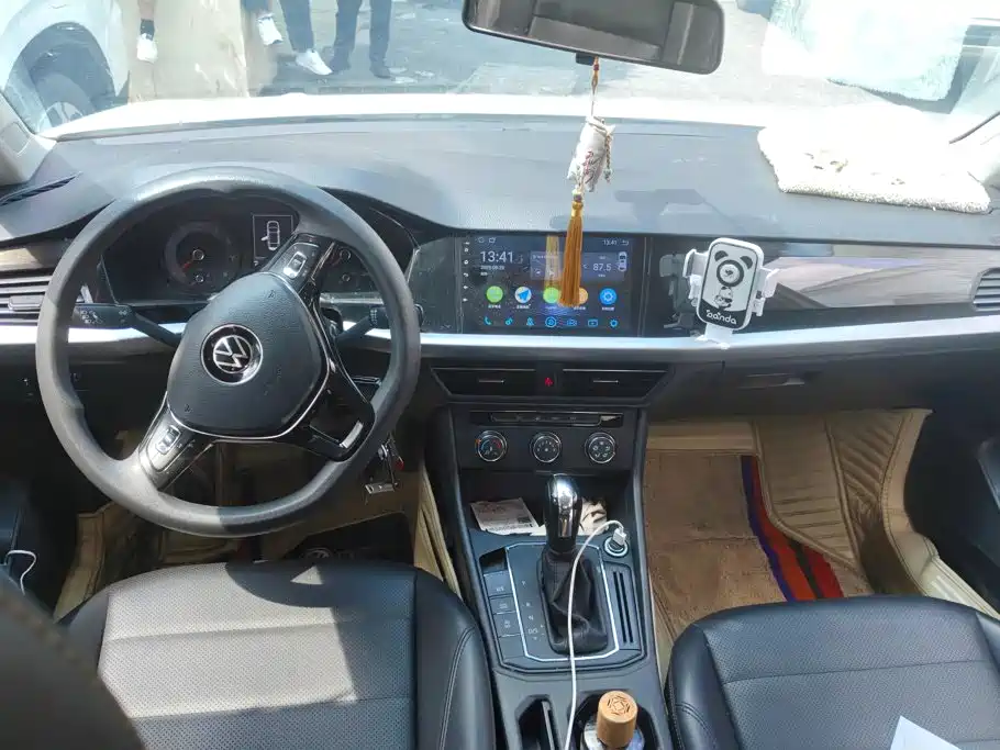 Volkswagen Lavida — миниатюра 12