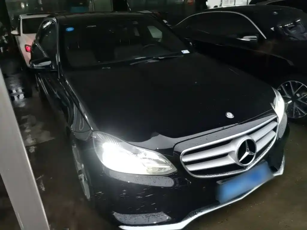 Mercedes-Benz E-Class — миниатюра 4