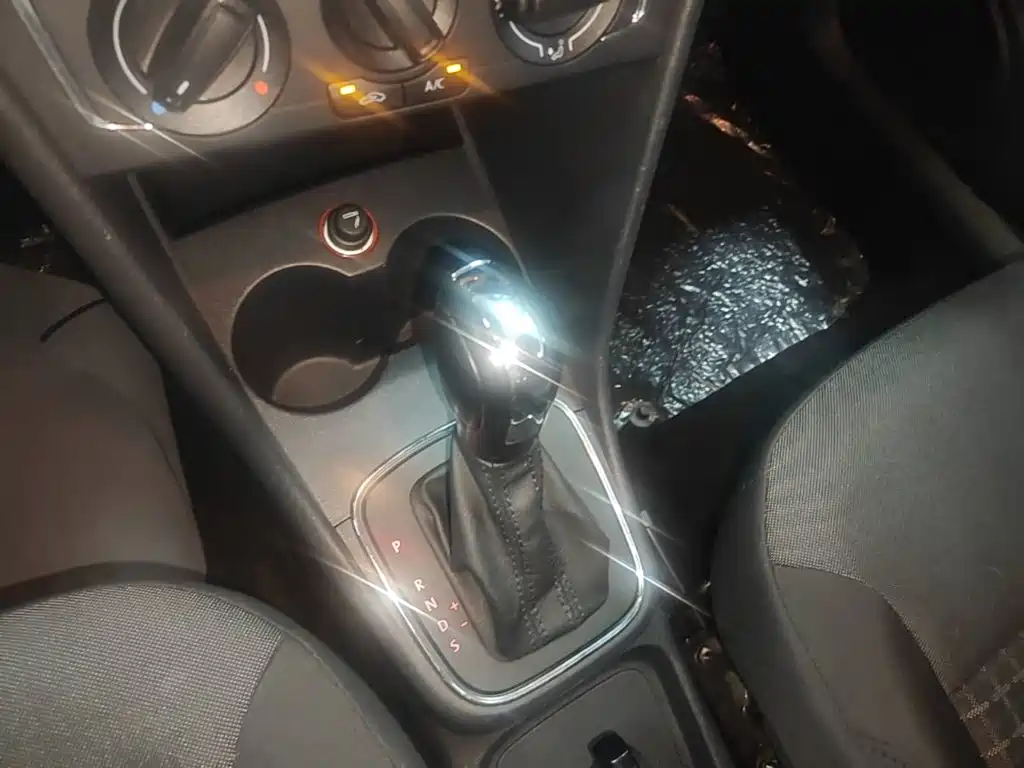 Volkswagen Polo — миниатюра 14