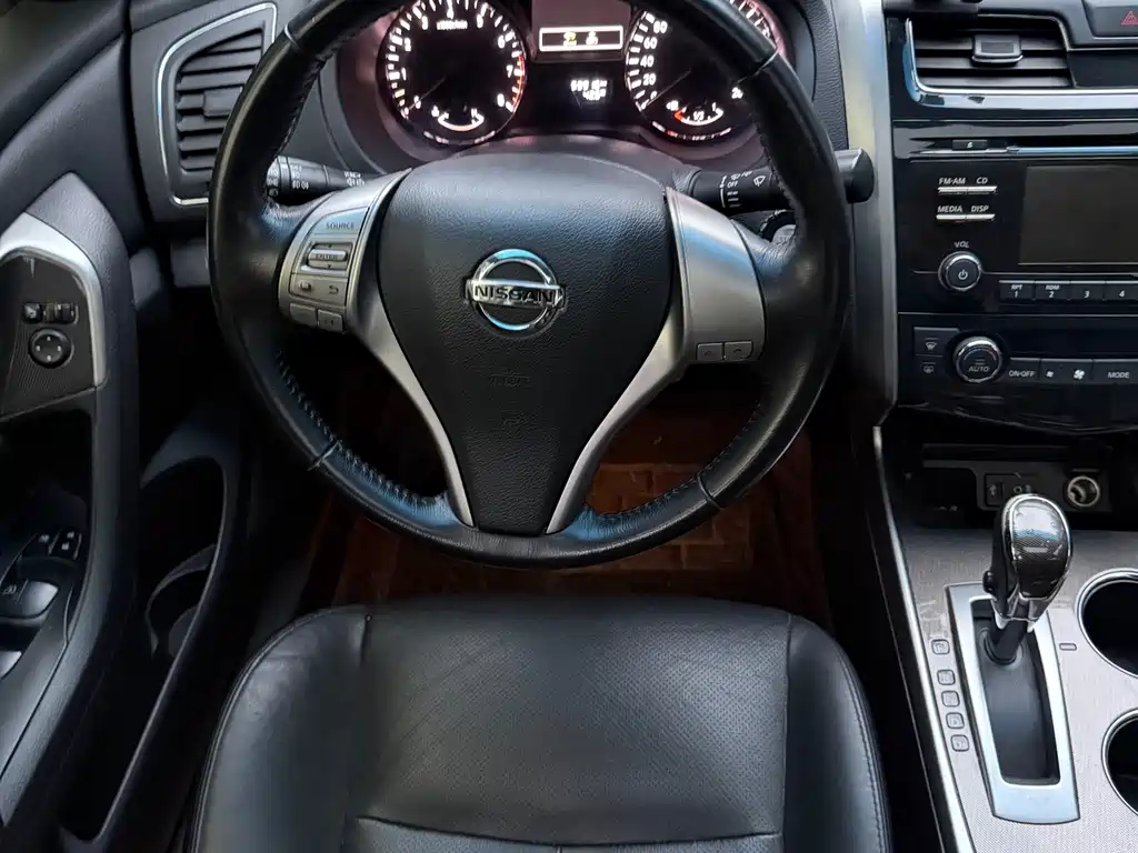 Nissan Teana — миниатюра 12