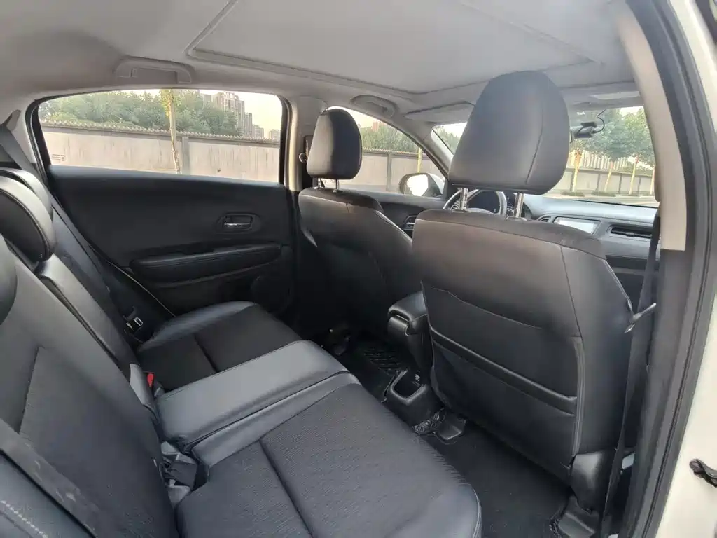 Honda Vezel — миниатюра 9