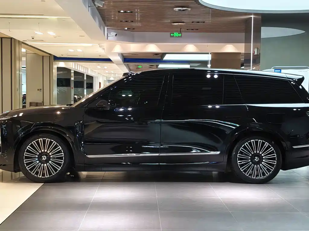 NIO ES8 — миниатюра 4