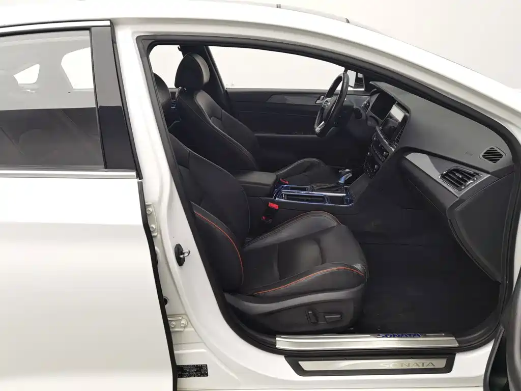 Hyundai Sonata — миниатюра 23
