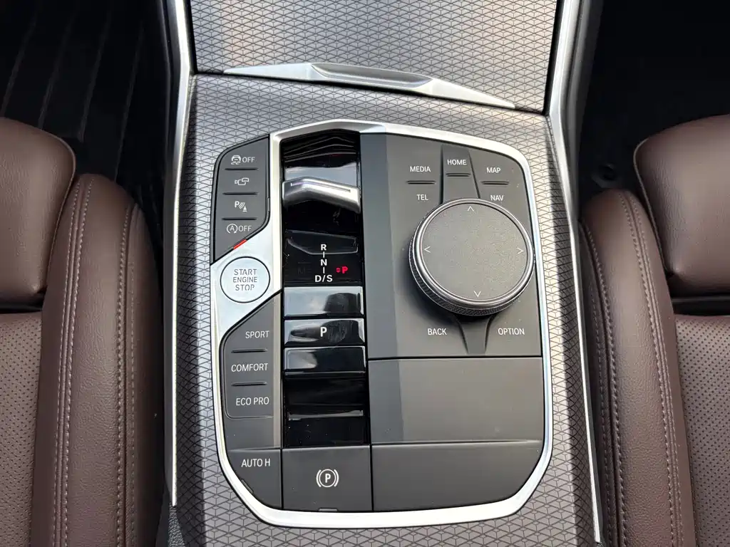 BMW 3 Series — миниатюра 15