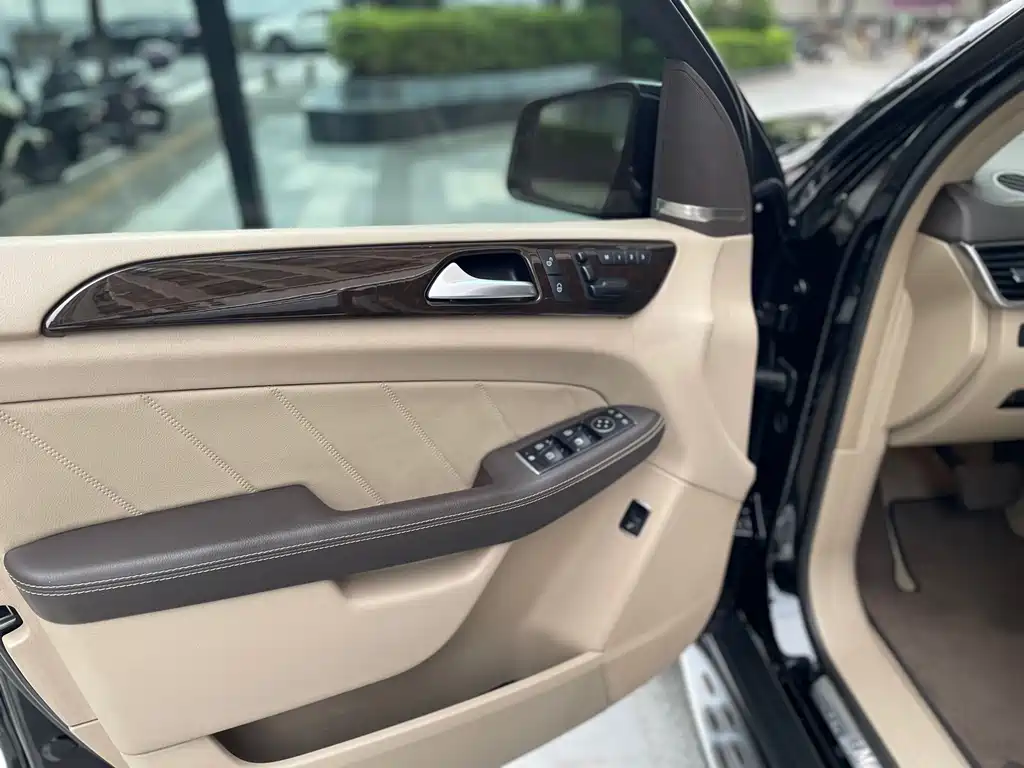 Mercedes-Benz GL 2015 GL 400 4MATIC