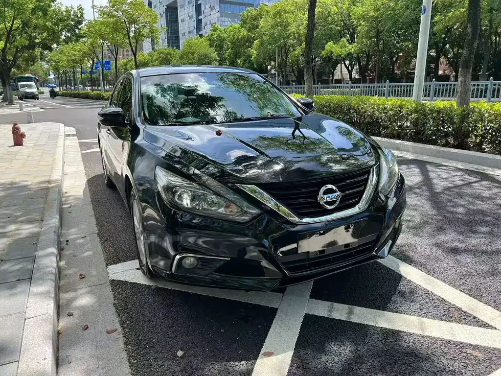 Nissan Teana — миниатюра 3