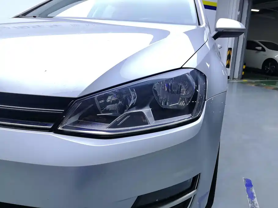 Volkswagen Golf — миниатюра 5