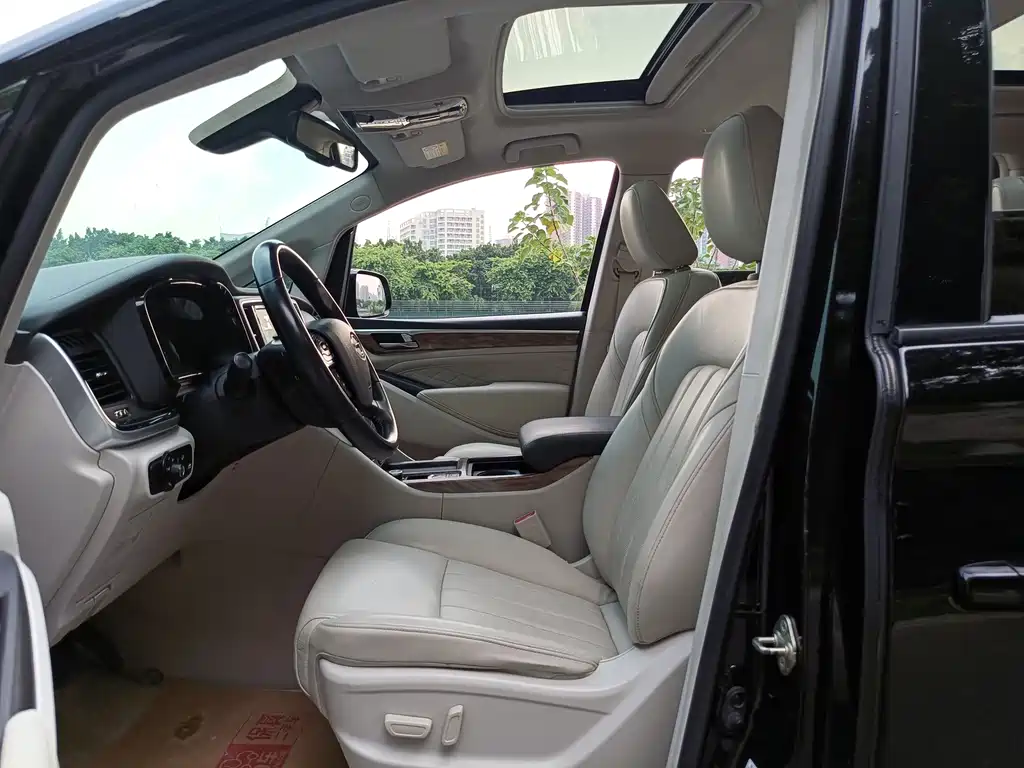 GAC Motor Trumpchi M8 — миниатюра 8