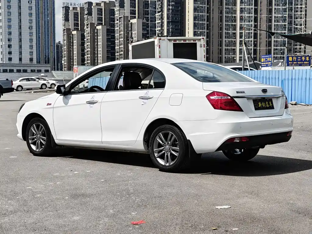 Geely Emgrand — миниатюра 14