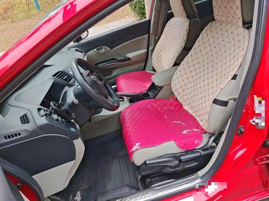 Honda Civic — миниатюра 16