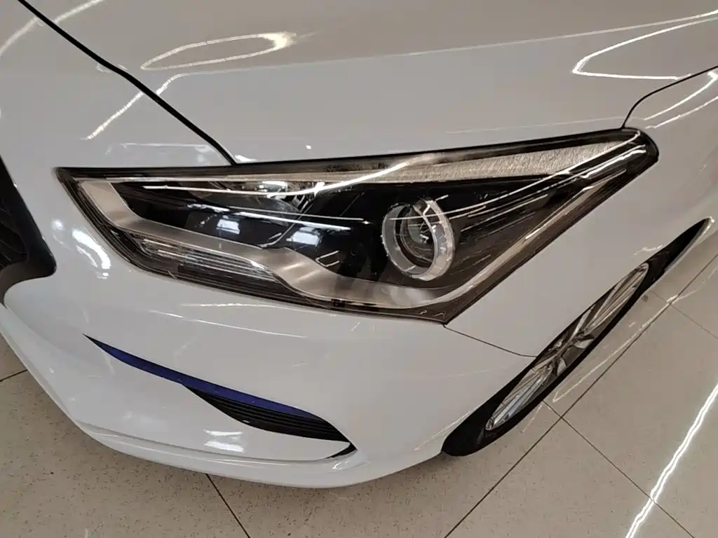 Hyundai Mistra — миниатюра 24
