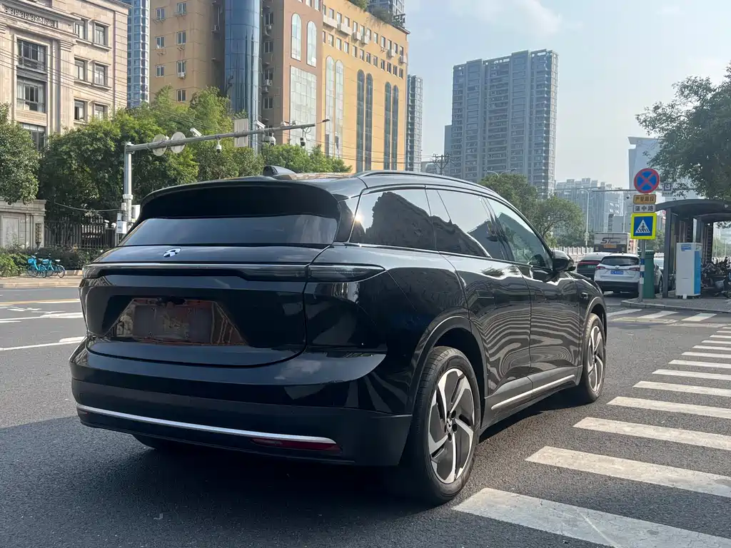 NIO ES6 — миниатюра 7