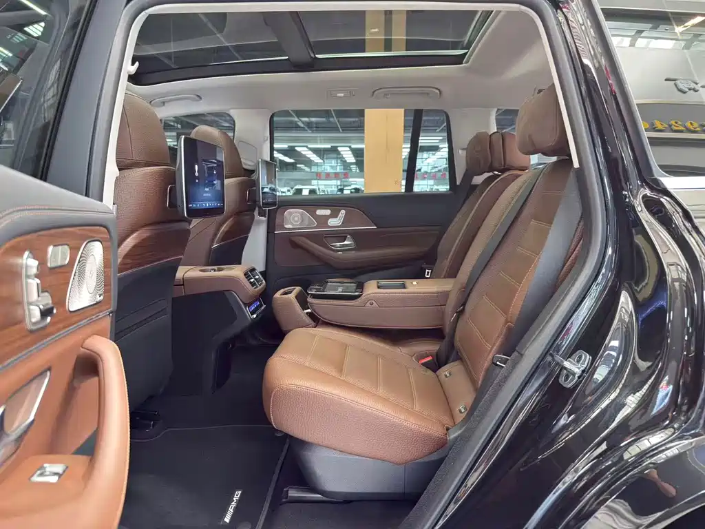 Mercedes-Benz GLS — миниатюра 15