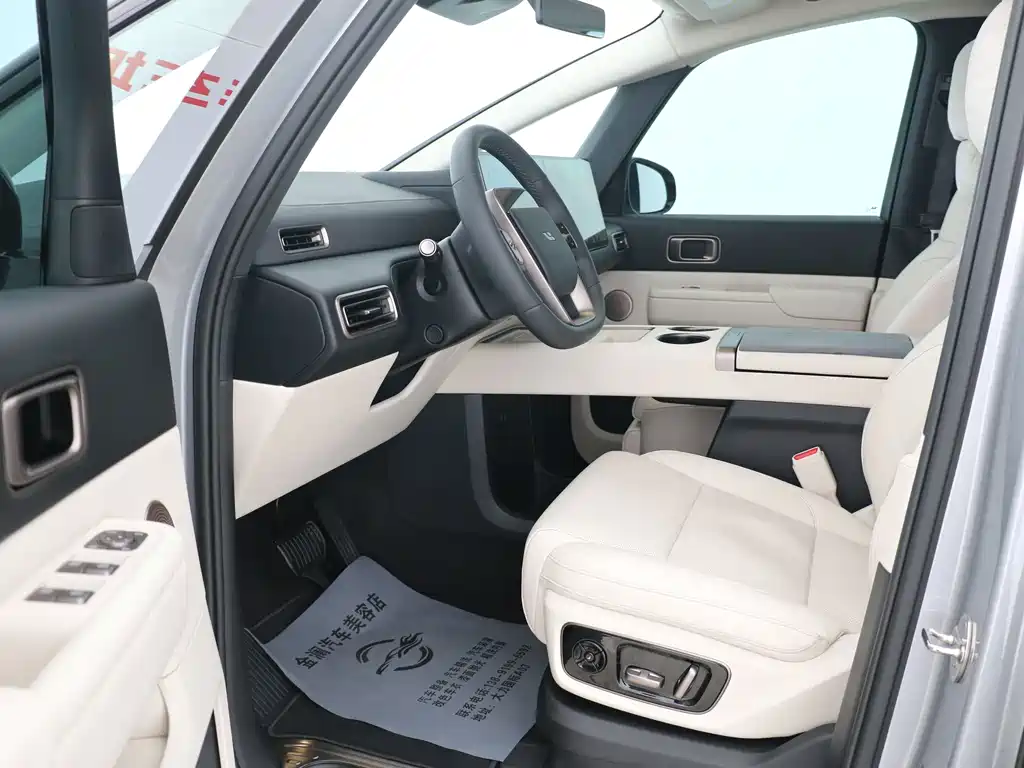 Li Auto Li MEGA — миниатюра 7